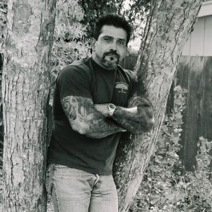 Meet your Posher, Cris